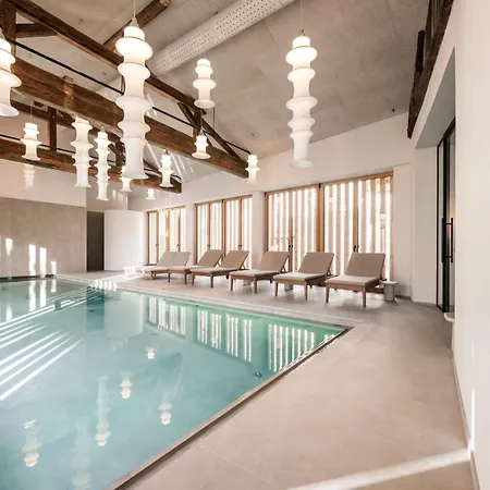 Posthotel Lamm 호텔 4*