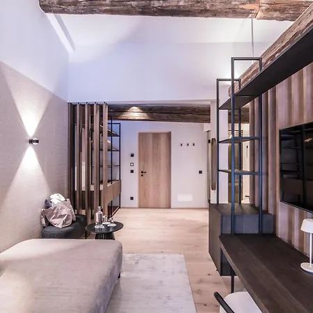 Posthotel Lamm 호텔 4*