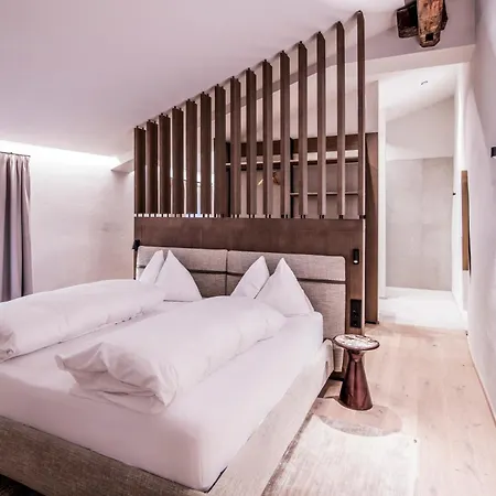 호텔 Posthotel Lamm