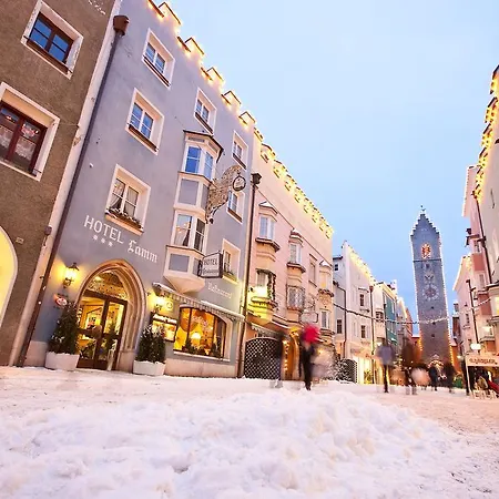 Hotel Posthotel Lamm 4*