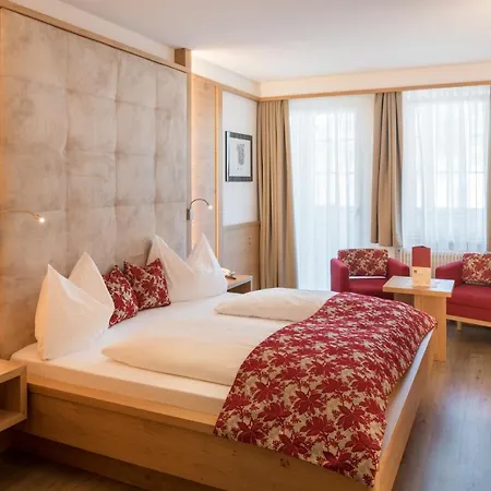 호텔 Posthotel Lamm