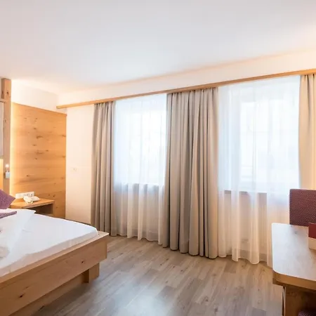 Posthotel Lamm Hotel